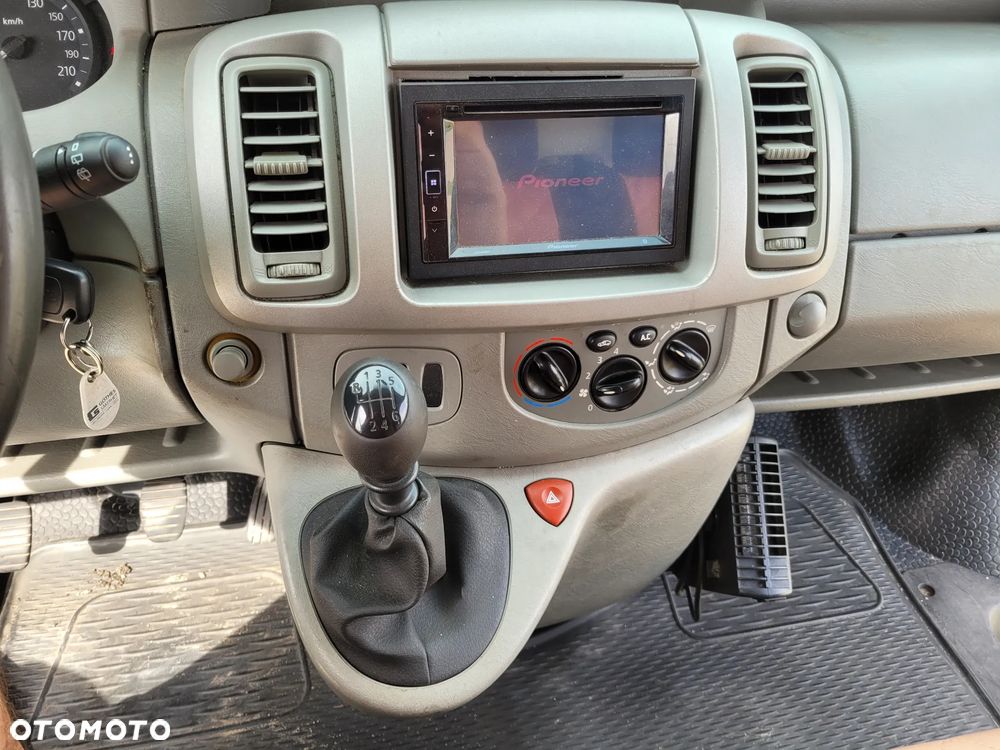 Renault Trafic L2H1 - 21