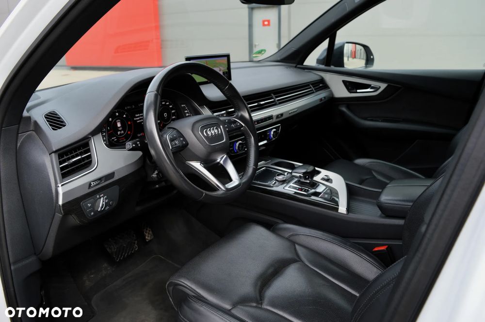 Audi Q7 2018 photo 5