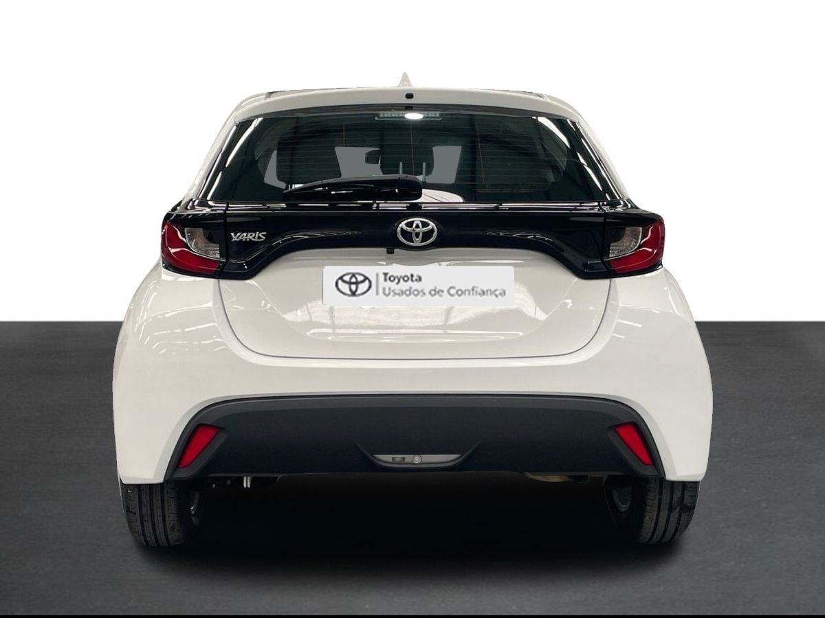 Toyota Yaris 1.0 VVT-i Comfort Plus - 4