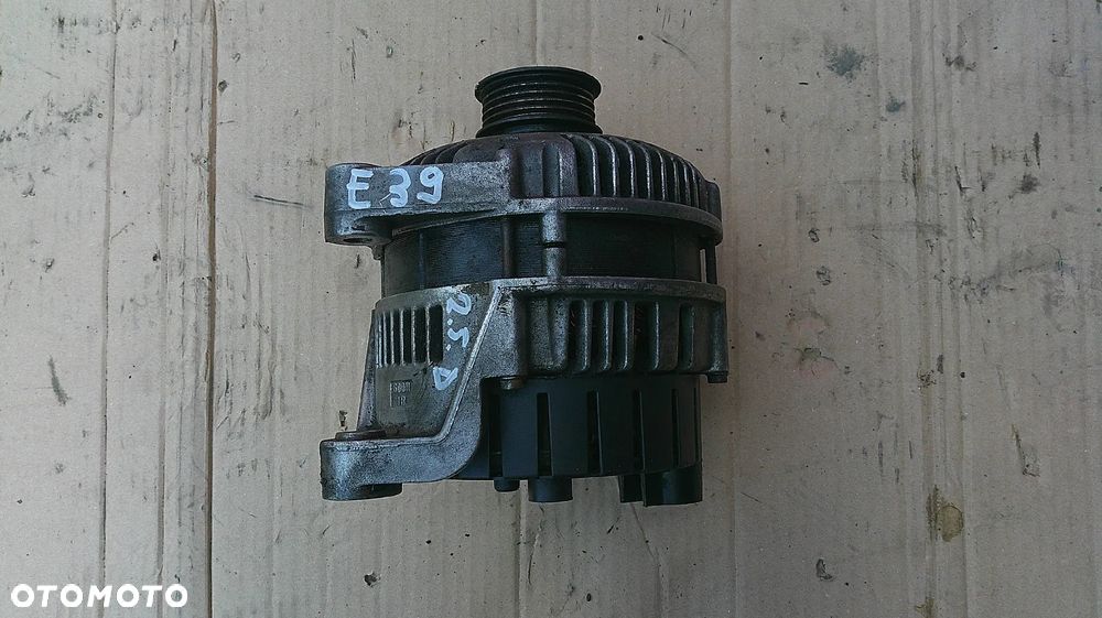 BMW E39 2.5D ALTERNATOR - 1