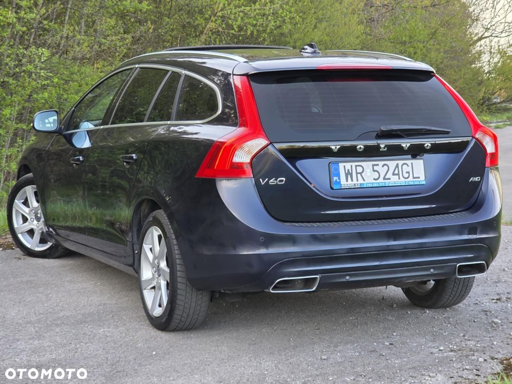 Volvo V60 D4 AWD Geartronic Ocean Race - 9