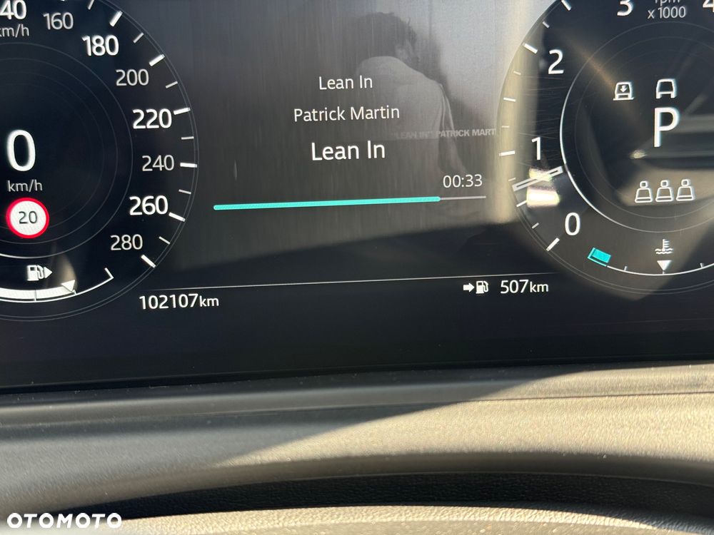 Land Rover Range Rover Velar 2.0 P250 R-Dynamic HSE - 9