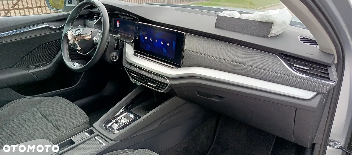 Skoda Octavia Combi 2.0 TDI DSG Exclusive Plus - 13