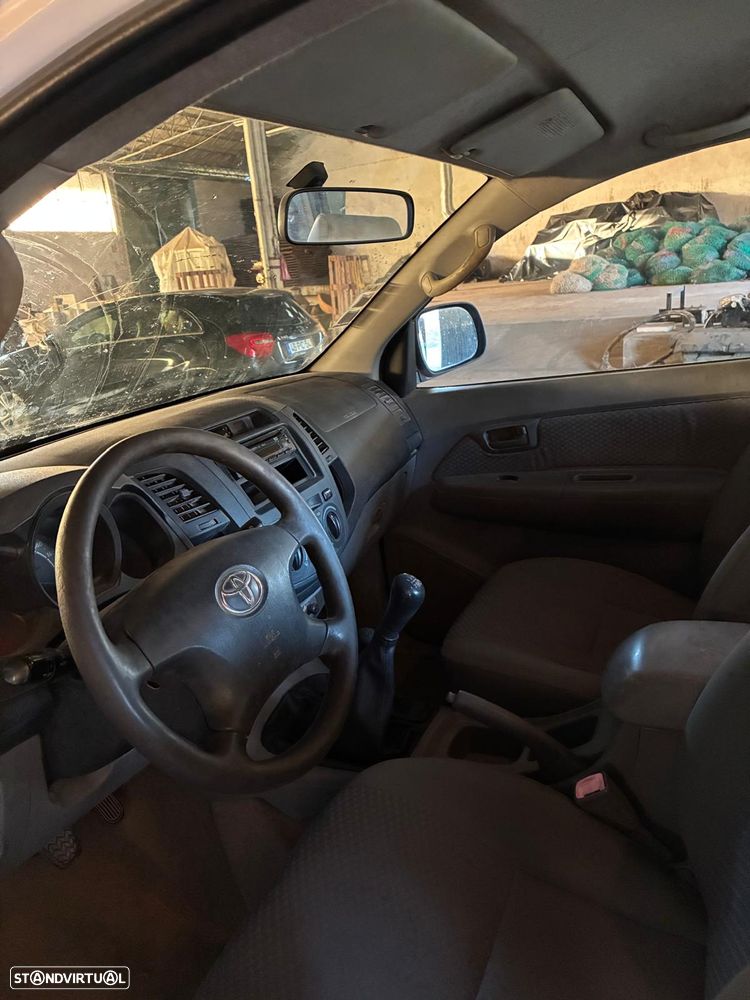 Toyota Hilux d4d 4x4 - 3