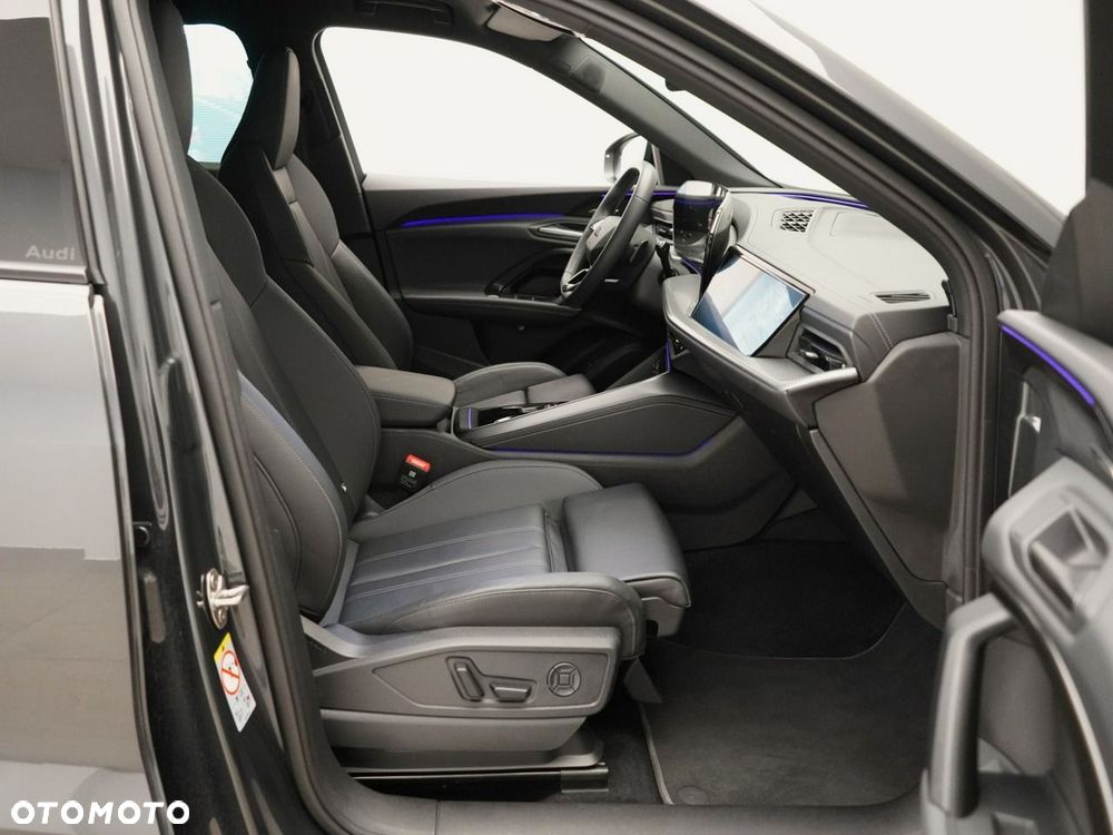 Audi Q5 Sportback - 16