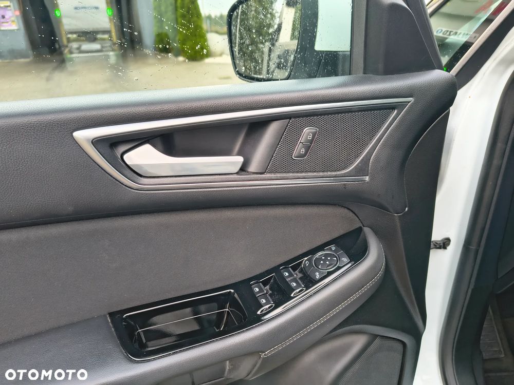 Ford S-Max 2.0 EcoBlue Titanium - 10
