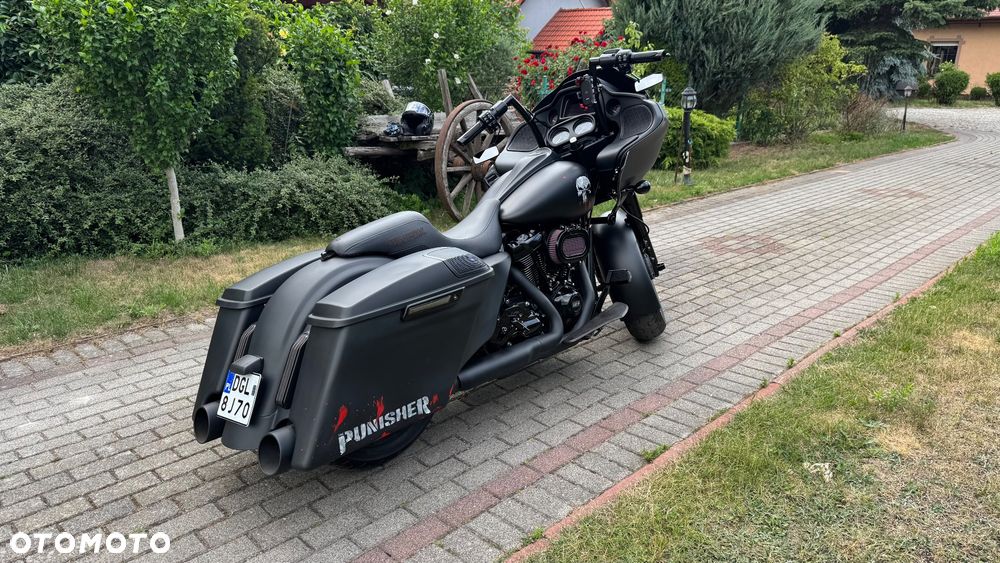 Harley-Davidson Touring Road Glide - 8