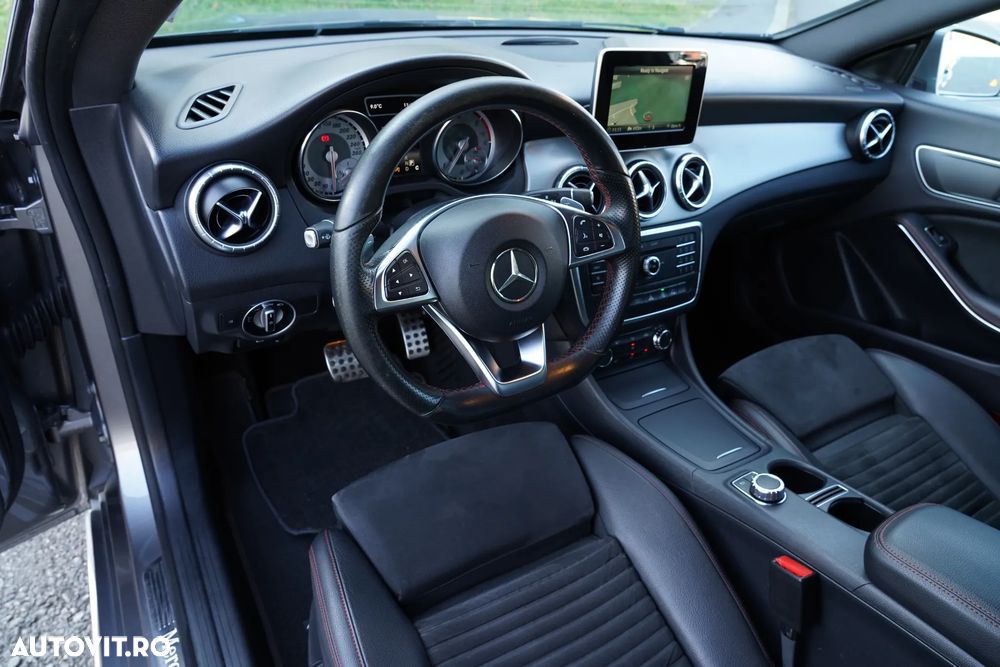 Mercedes-Benz CLA - 16