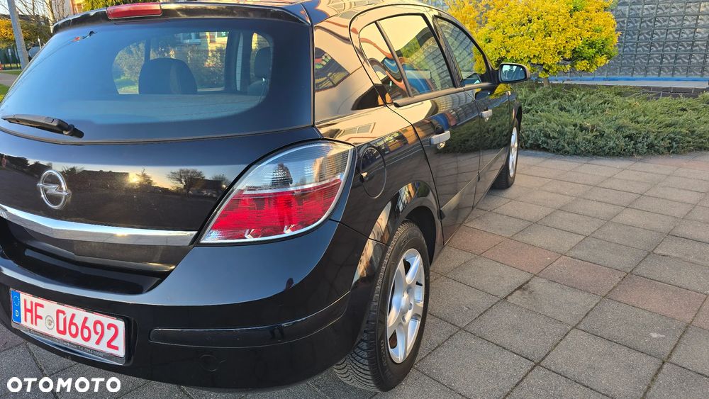 Opel Astra - 24