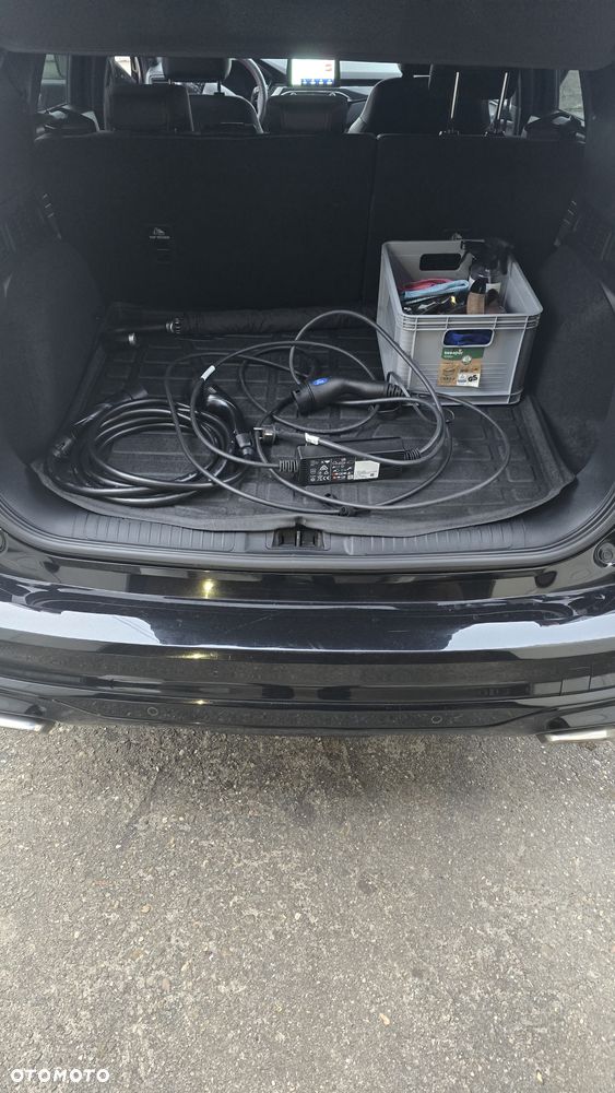 Ford Kuga 2.5P PHEV FWD ST-Line - 9