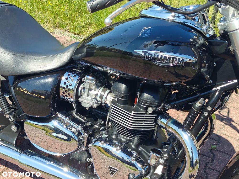 Triumph America - 16