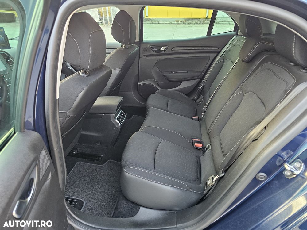 Renault Megane ENERGY dCi 110 Start & Stop LIMITED - 12