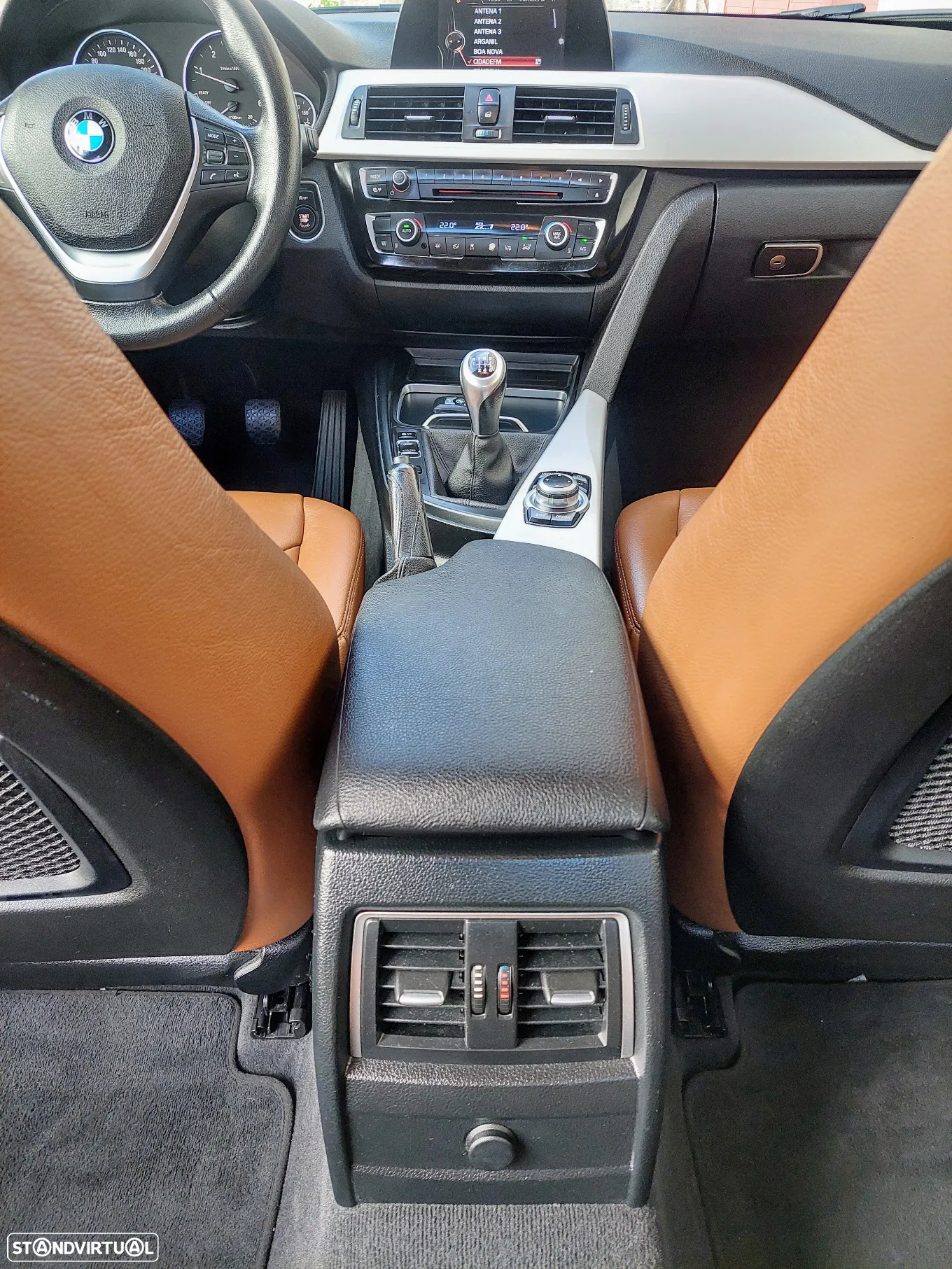 BMW 320 d Line Luxury - 51
