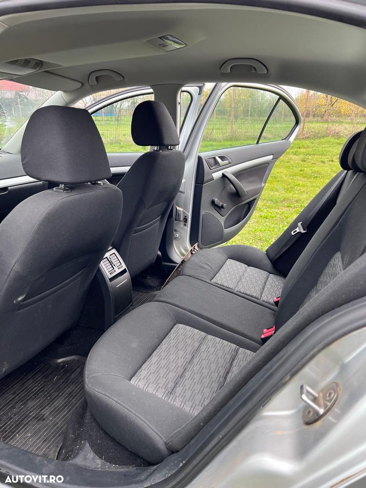 Skoda Octavia 1.6 MPI - 21