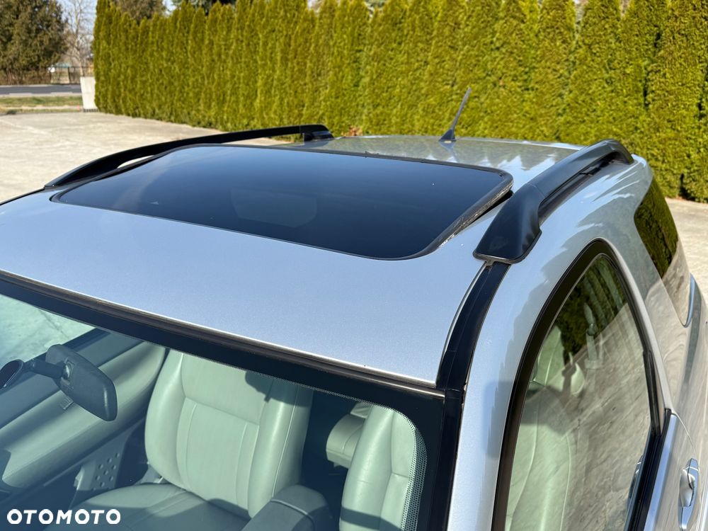 Toyota RAV4 - 11