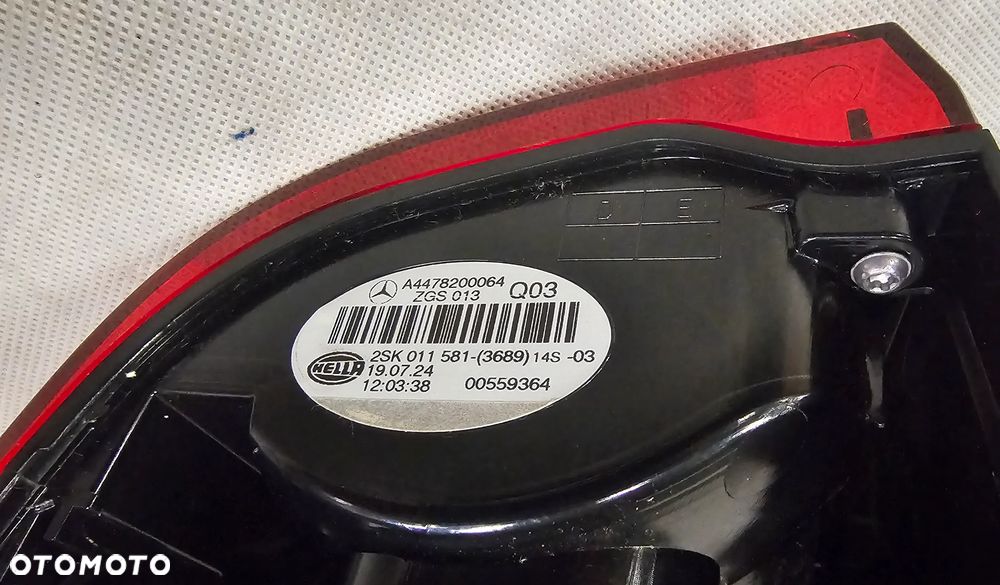 Lampa lewa Mercedes Vito A4478200064 - 4