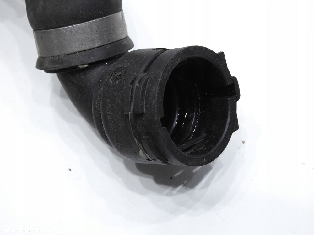 WĄŻ PRZEWÓD WODY BMW E90 E91 2.0 - 6