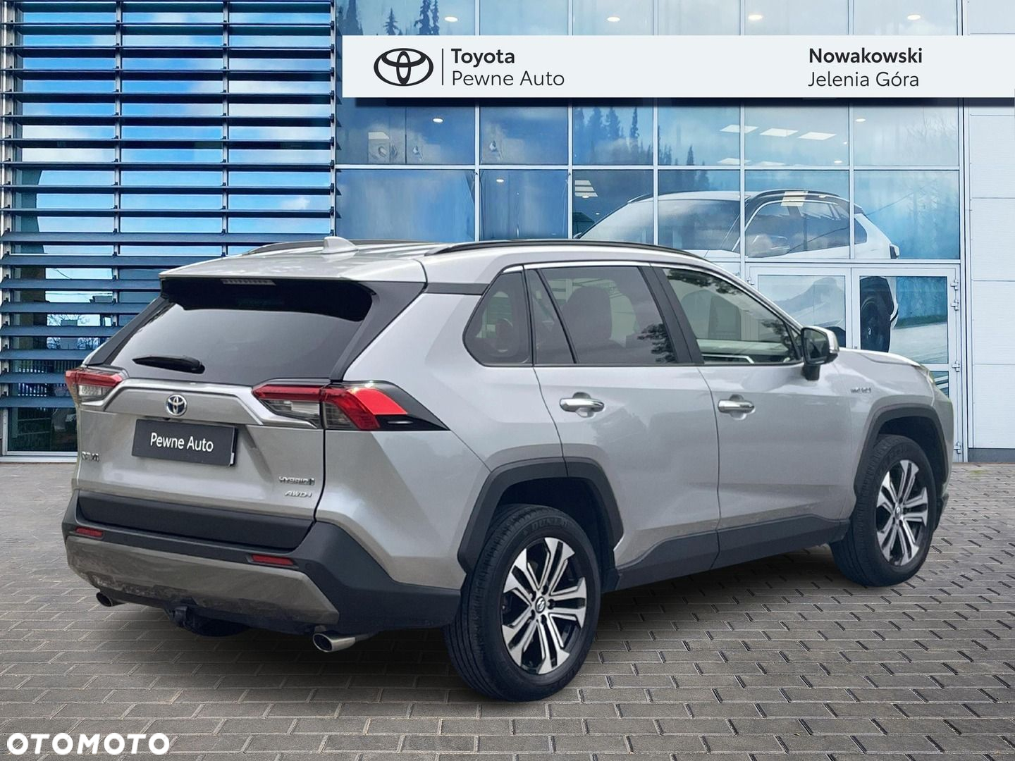 Toyota RAV4 - 2
