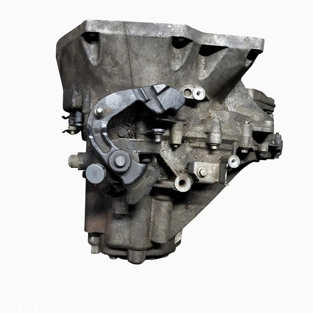 FORD TRANSIT CONNECT  1.5 TDCI SKRZYNIA BIEGÓW FV6R7002ADA - 2