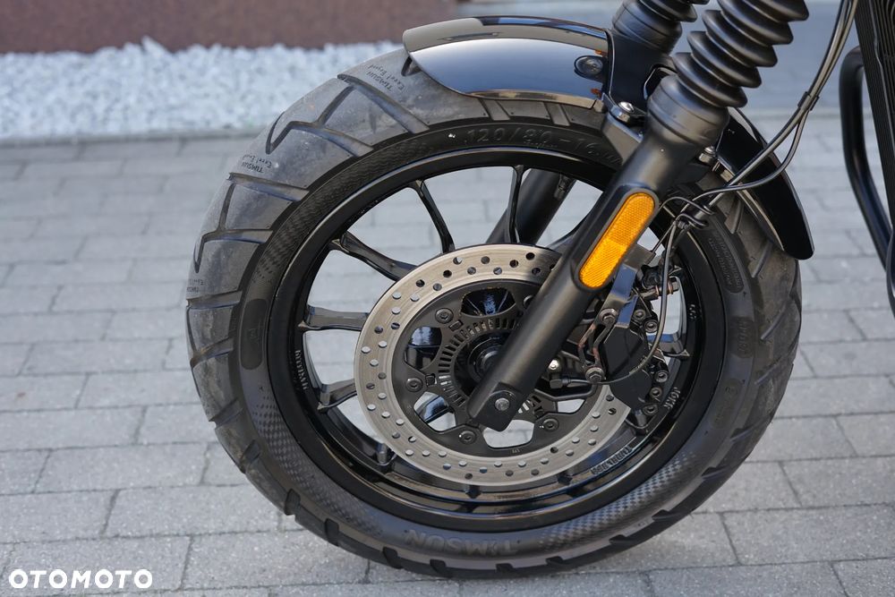 Hyosung GV - 32