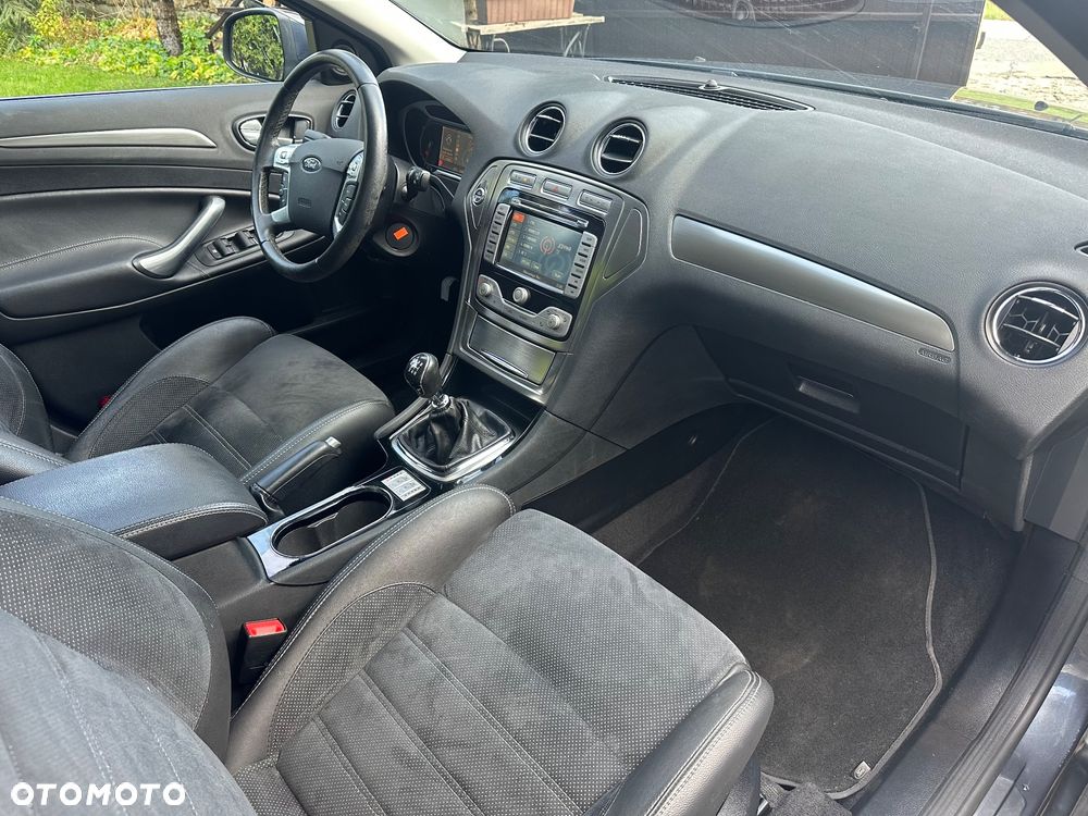 Ford Mondeo 2.0 TDCi Titanium S - 16