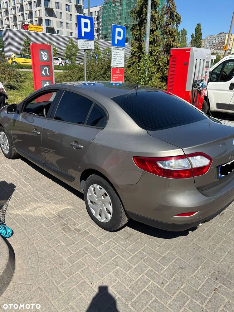 Renault Fluence 1.6 16V Start - 5