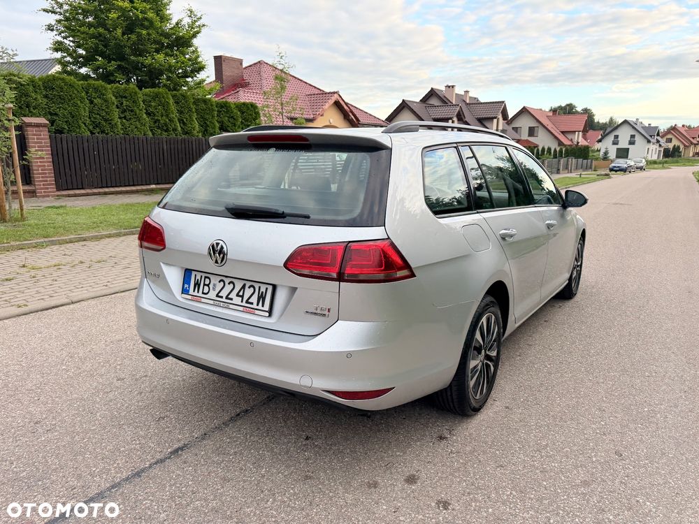 Volkswagen Golf - 31