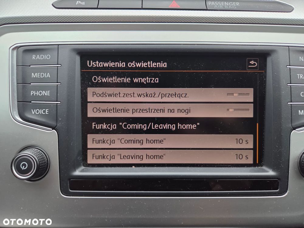 Volkswagen Passat 1.8 TSI BMT Comfortline - 31