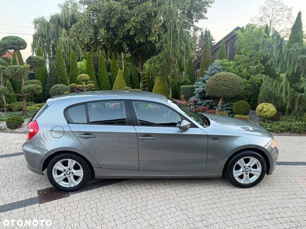 BMW Seria 1 118d DPF - 32