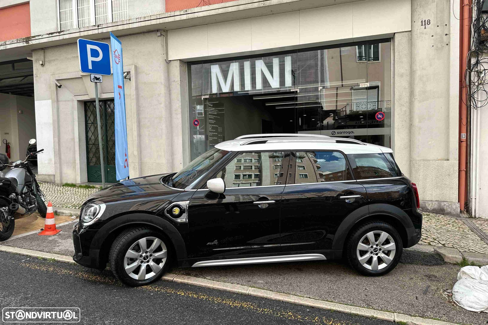 MINI Countryman Cooper SE ALL4 Auto - 5