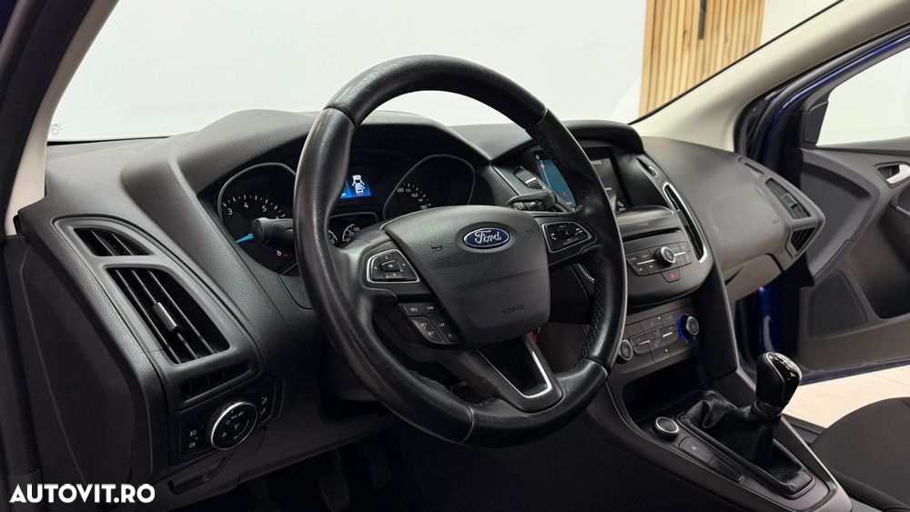 Ford Focus 1.0 EcoBoost Sport - 15