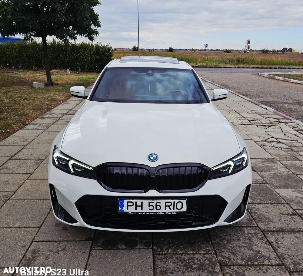 BMW Seria 3 330e xDrive AT PHEV - 27