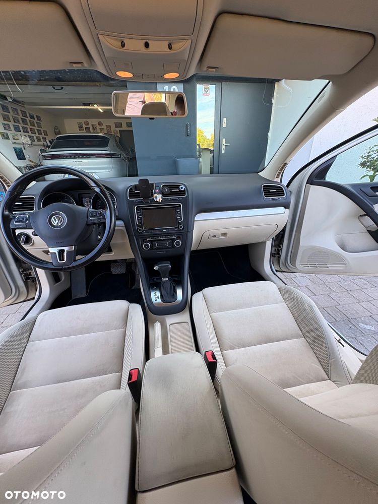 Volkswagen Golf - 20