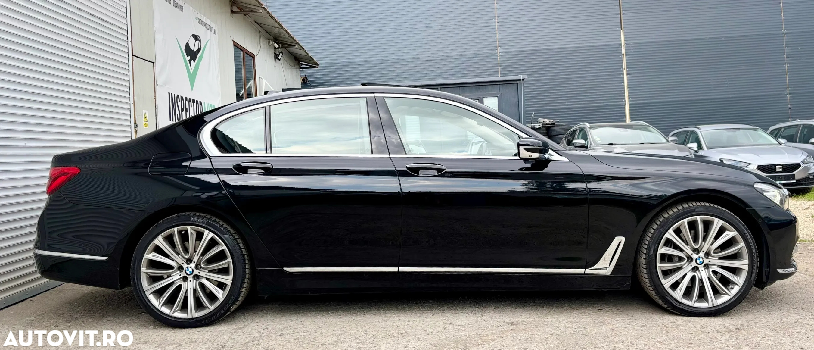 BMW Seria 7 730d xDrive - 16