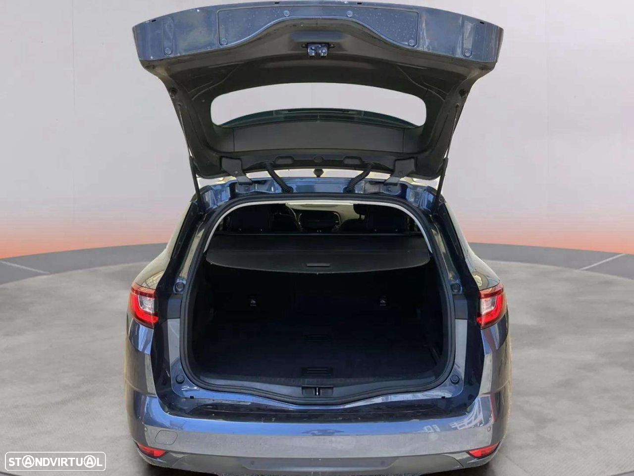Renault Mégane Sport Tourer 1.3 TCe Limited - 9