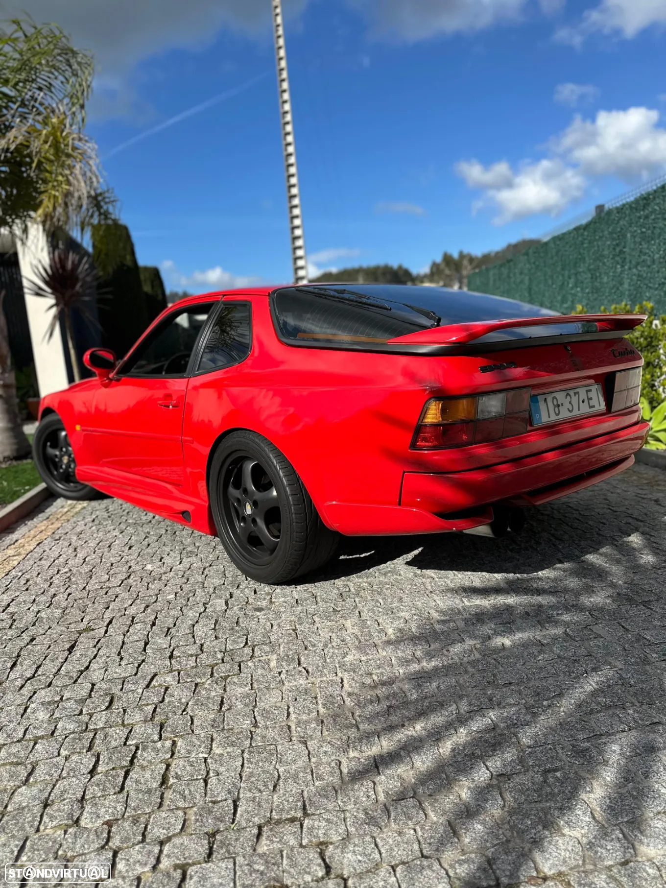 Porsche 944 Turbo - 2