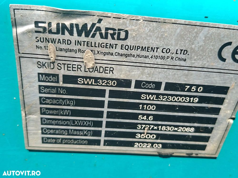 SUNWARD SWL 3230 75CP Stage V  MINI INCARCATOR FRONTAL - 11