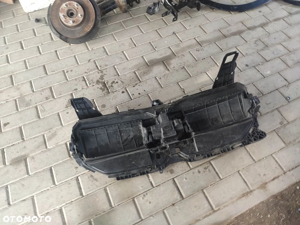 EU Kierownica powietrza żaluzja atrapa BMW 2 II U06 Active Tourer 5A1DA43 - 6