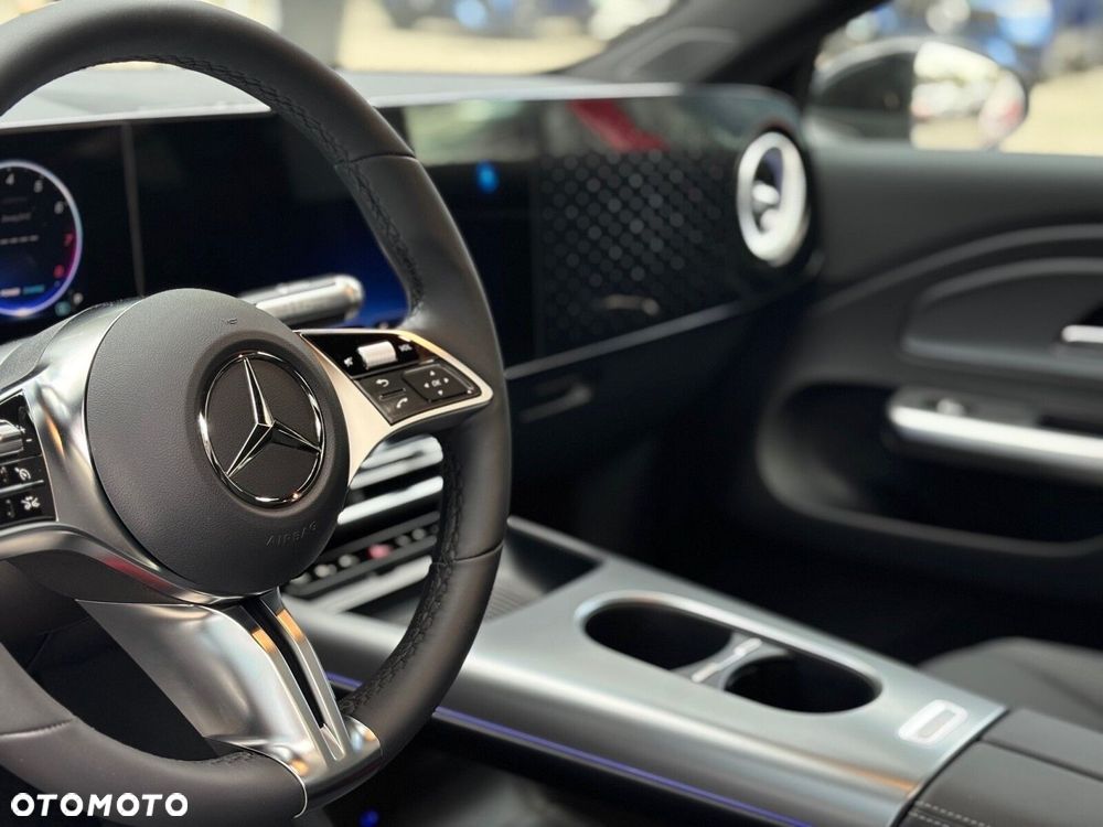 Mercedes-Benz CLA - 8