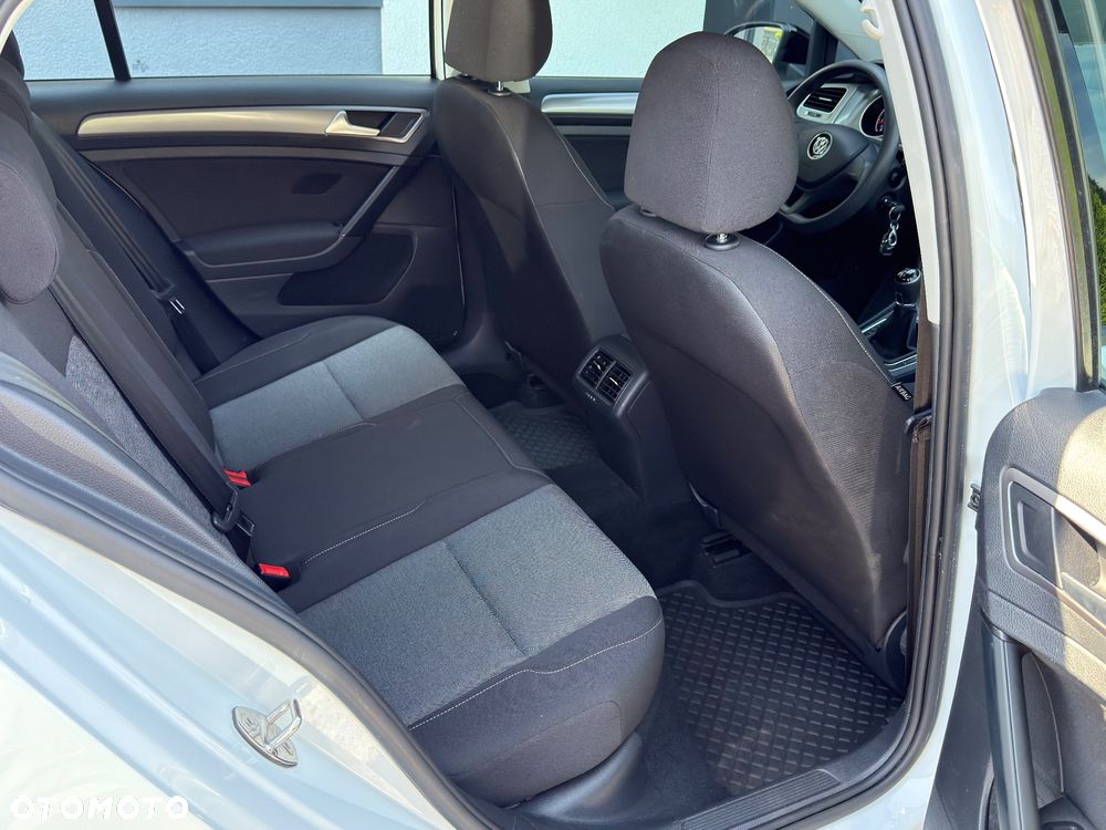 Volkswagen Golf 1.2 TSI BMT Trendline EU6 - 8