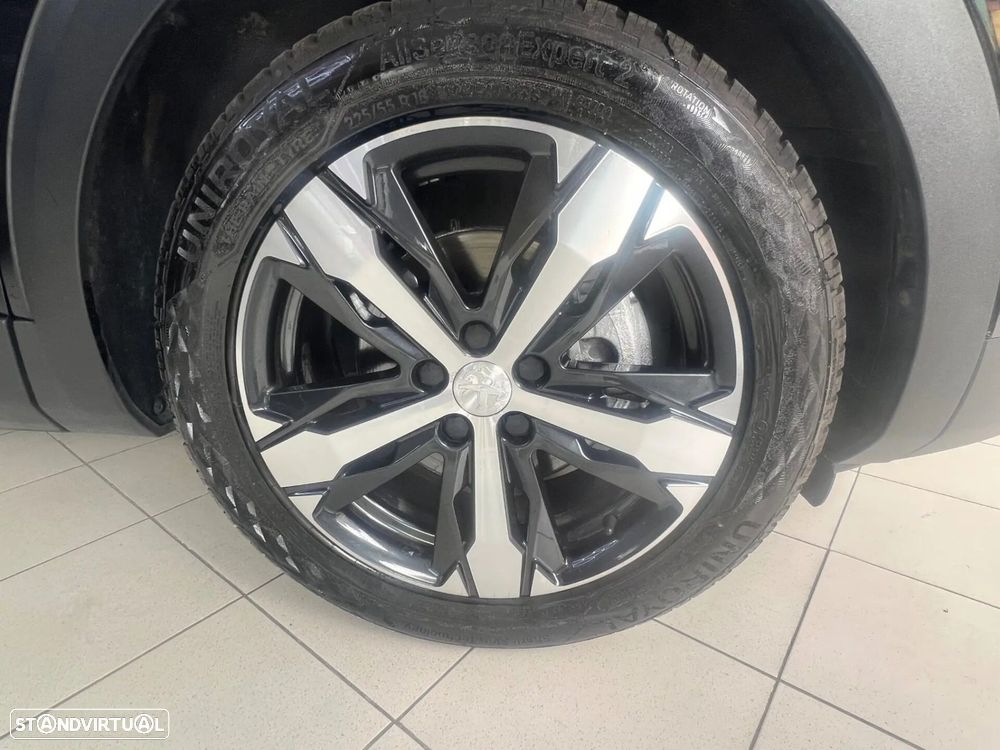 Peugeot 3008 1.5 BlueHDi GT Line J19 EAT8 - 10