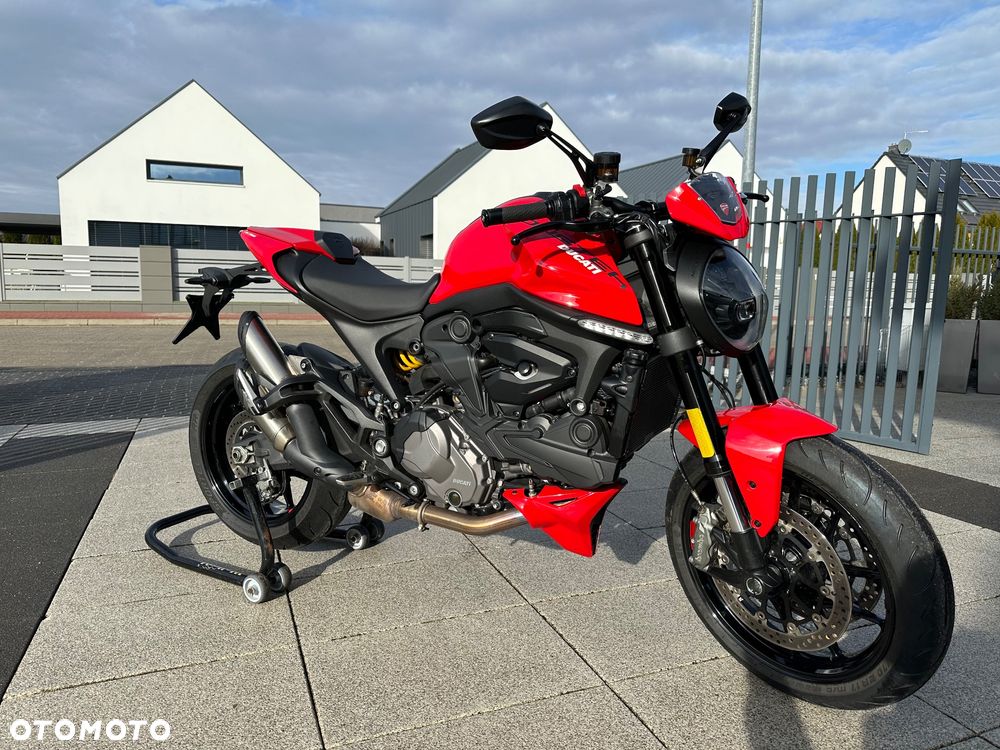 Ducati Monster - 17