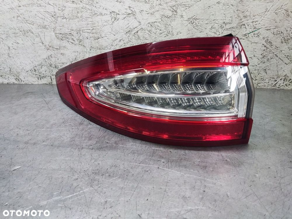 FORD MONDEO MK5 HB LAMPA LEWA W BŁOTNIK - 3