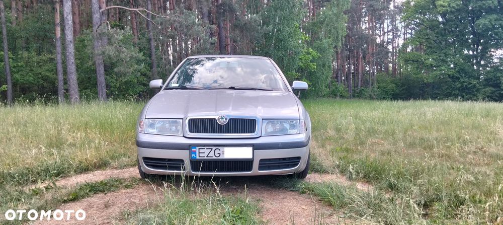 Skoda Octavia 1.9 TDI Ambiente - 2