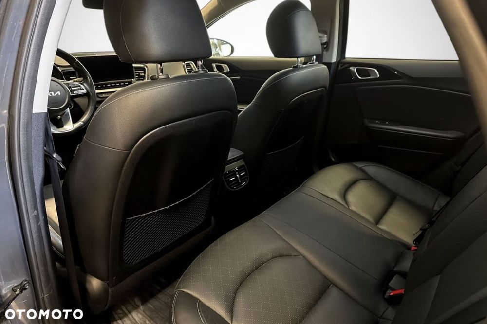 Kia XCeed 1.6 GDI PHEV L DCT - 10
