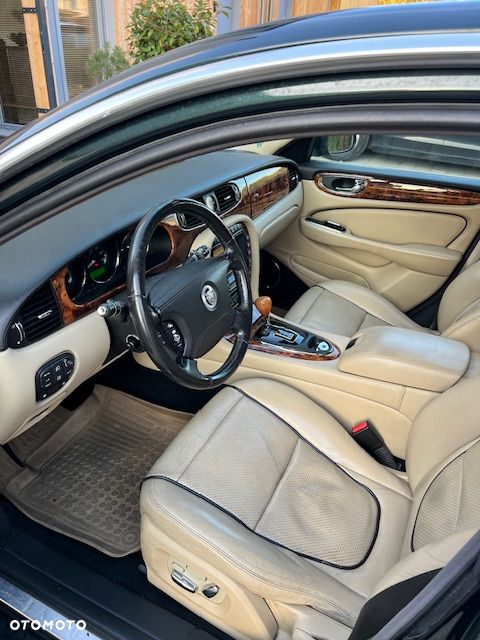 Jaguar XJ XJ6 2.7 D Executive - 6