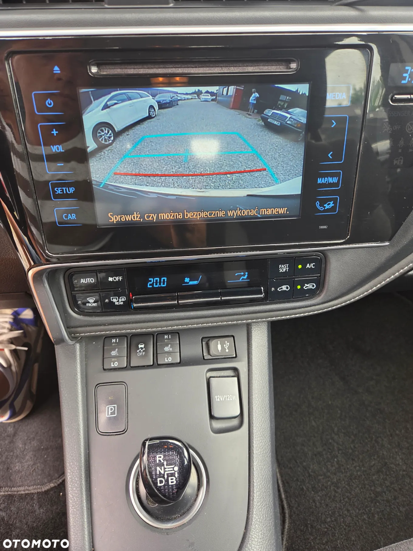 Toyota Auris 1.8 VVT-i Hybrid Automatik Touring Sports Edition - 15