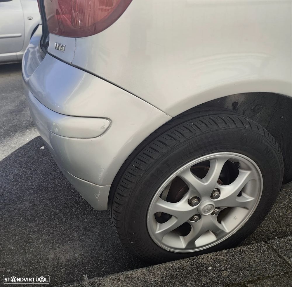 Toyota Yaris 1.0 Sol MMT AC - 2