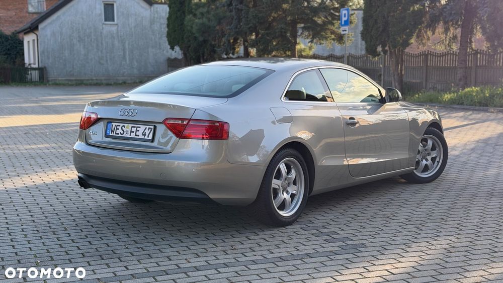 Audi A5 Coupe 2009 photo 4