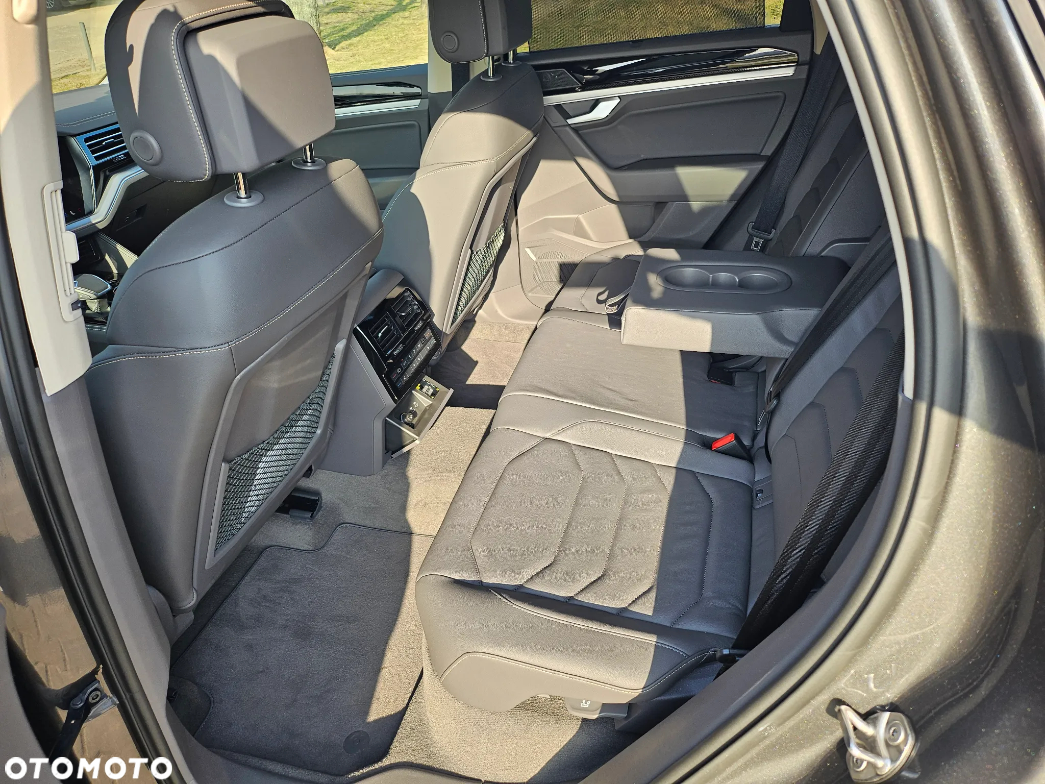Volkswagen Touareg 3.0 V6 TDI 4Motion Elegance - 13